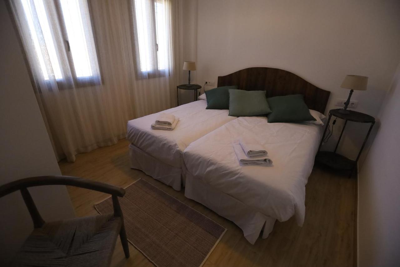 La Cancela Apartamentos Turisticos 埃尔罗西奥 外观 照片