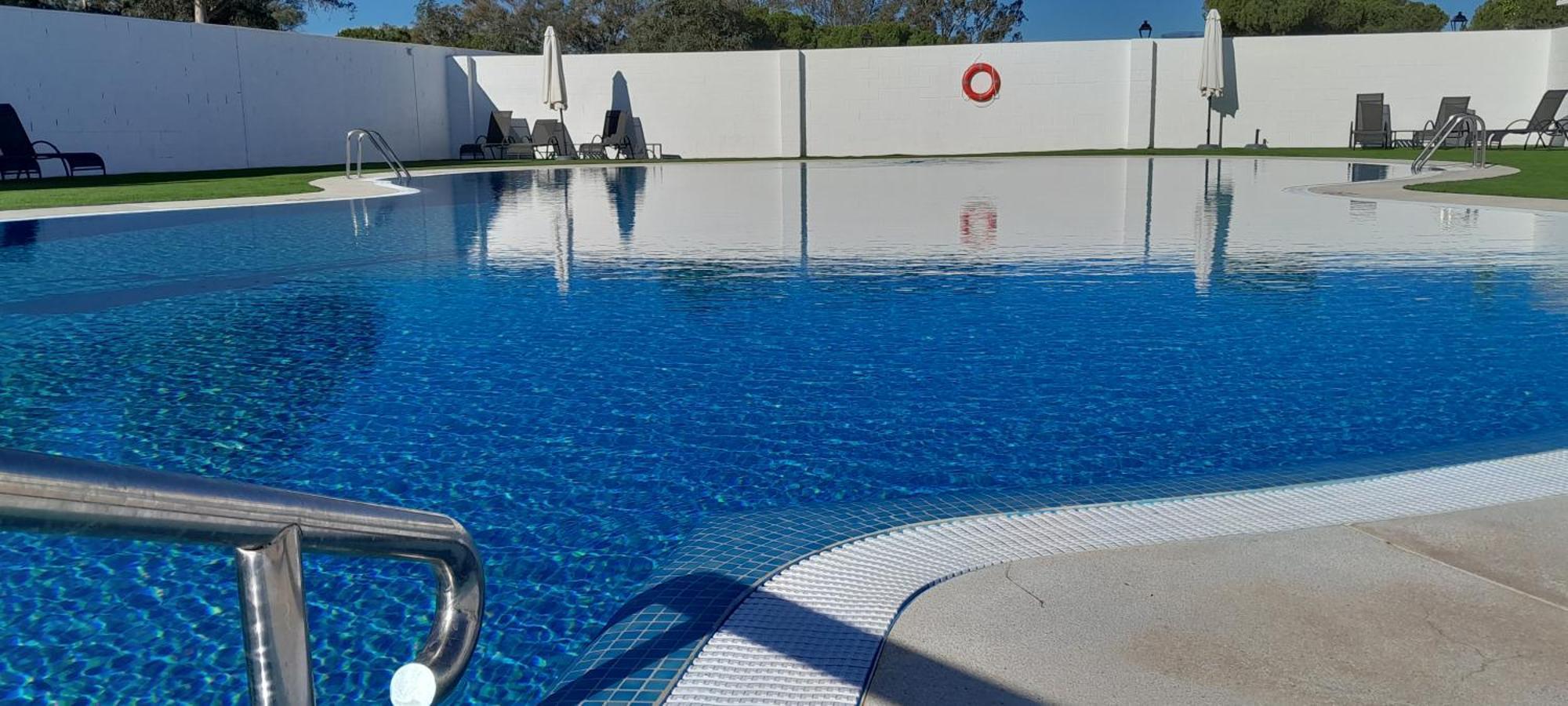 La Cancela Apartamentos Turisticos 埃尔罗西奥 外观 照片